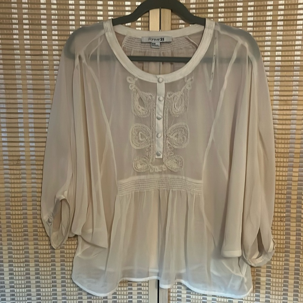 Sheer Chiffon Batwing Kimono Applique Blouse size M